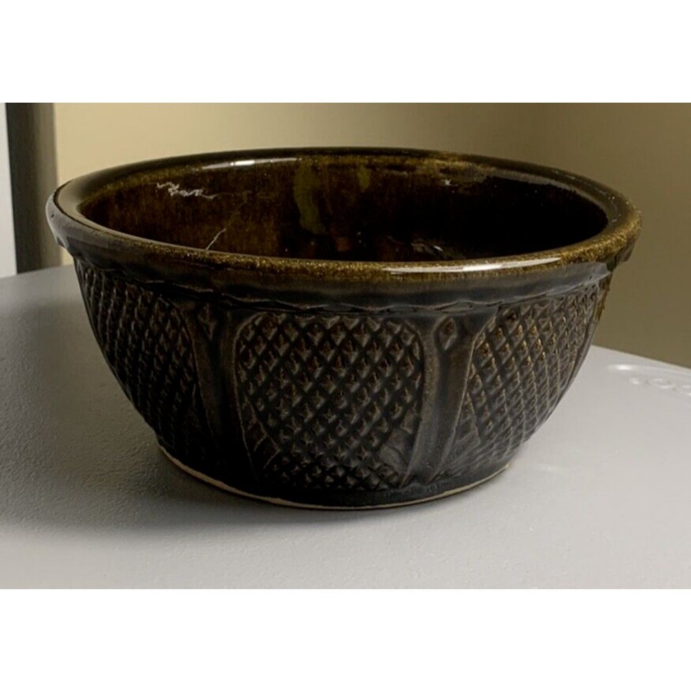 Roseville #207 Glazed Dark Brown Bowl Ohio Pottery 6.5"